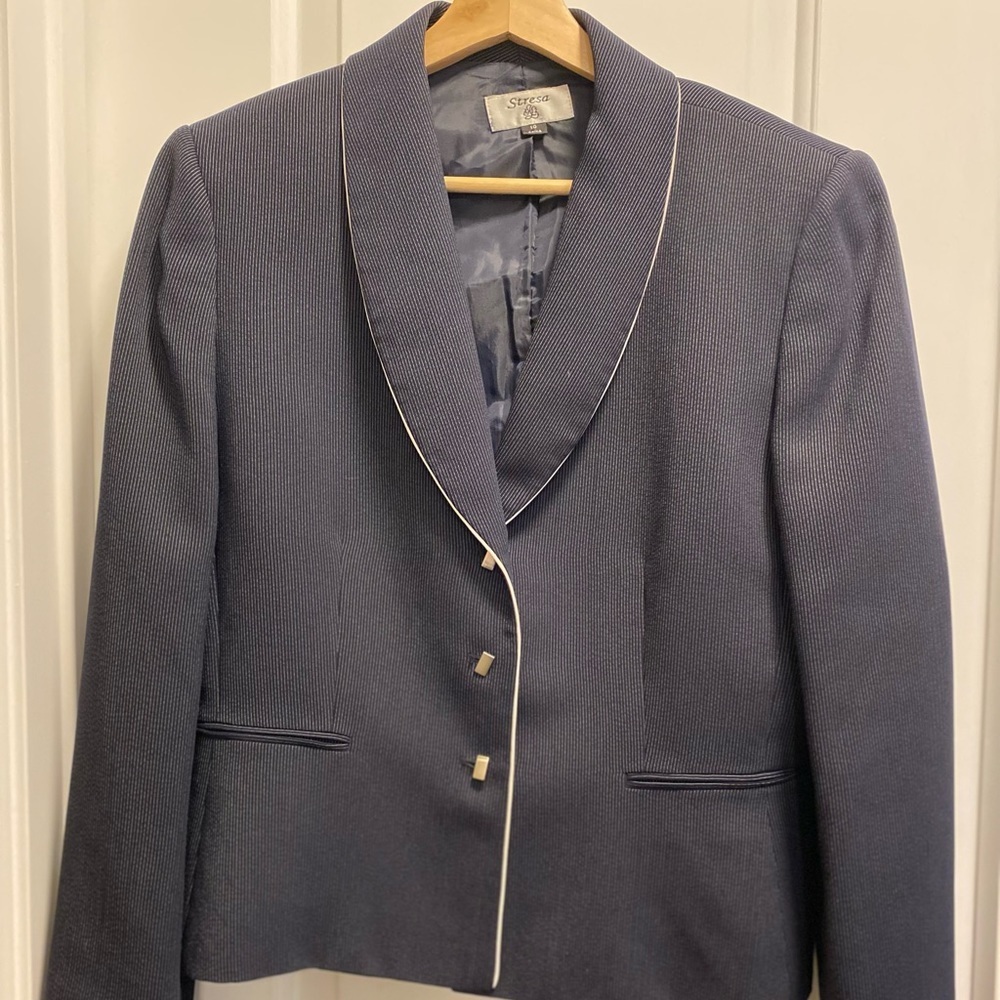 Stresa black blazer size 10